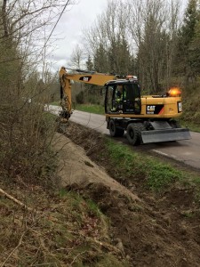 Kabelprojekten på landsbygden för säkrare elförsörjning har återigen dragit igång för 2015
